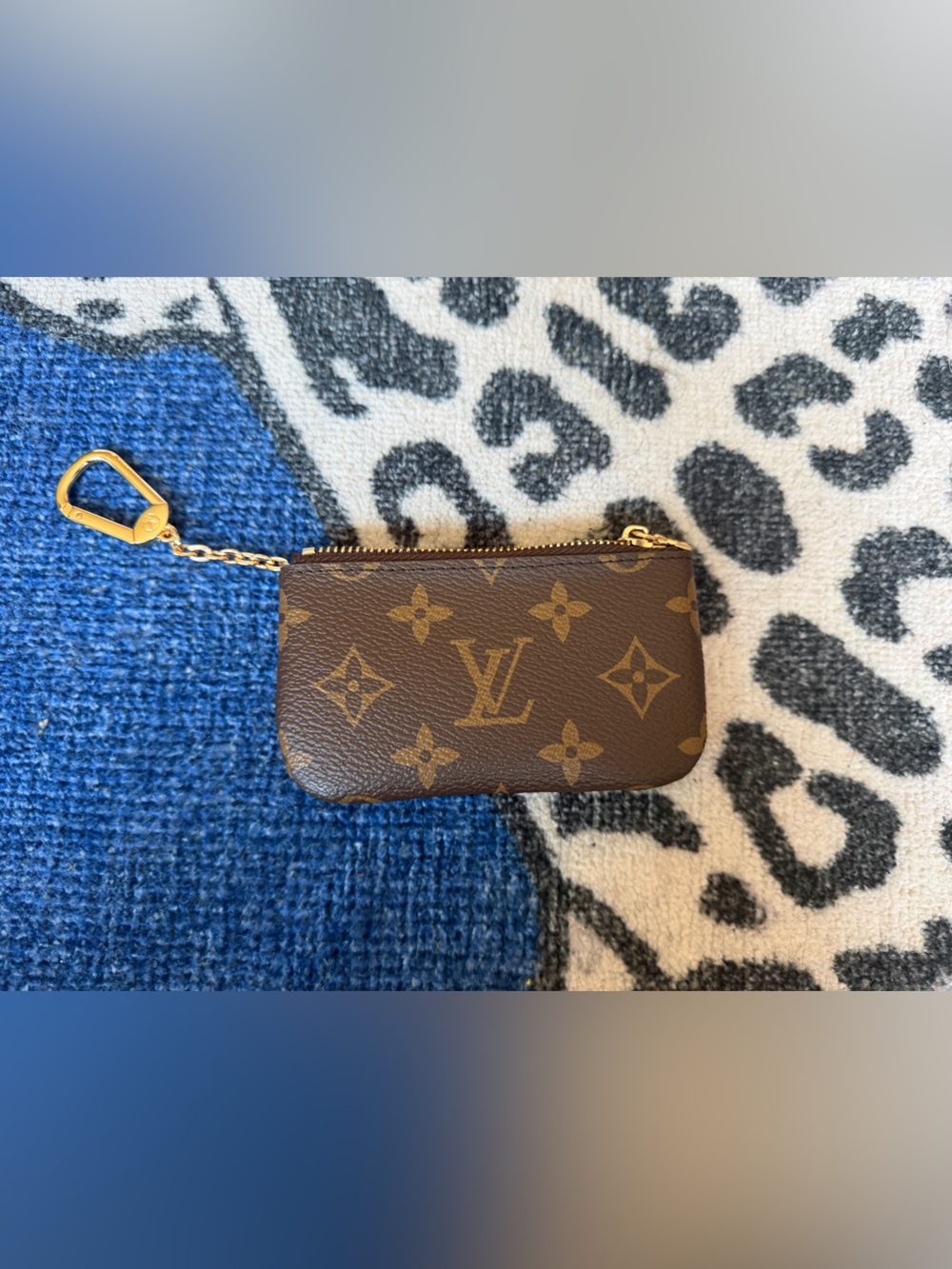 Louis. Vuitton Monogram Zip Keychain Wallet/Cardholder
